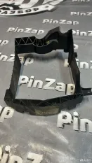 Кронштейн интеркулера Range Rover vogue 4 L405