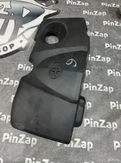 Декоративная крышка двигателя Toyota Rav 4