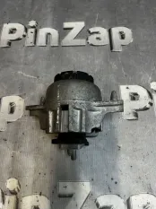 Подушка двигателя Range Rover l560 левая