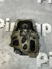 Подушка двигателя правая Volkswagen Touareg 3