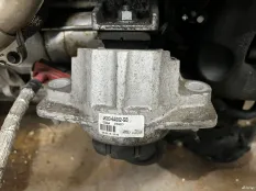 Подушки двигателя Range Rover Velar 2 шт