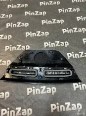 Решетка под лобовое стекло Land Rover Evogue L551