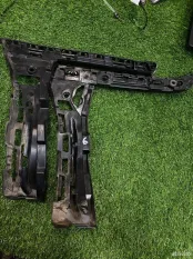 Кронштейн заднего бампера Mercedes W205