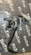 Кронштейн двигателя Audi Q5 fyb правый