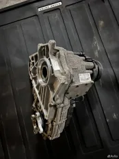 Раздаточная коробка Range Rover Velar L560