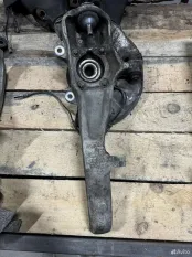 Кулак поворотный передний правый Mercedes W166