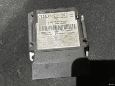 Блок управления AIR BAG Audi A8 D4
