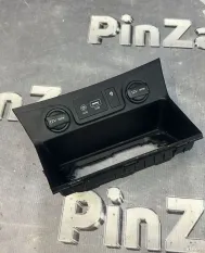 Разьем Aux / USB Hyundai Tucson 3 TL