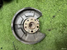 Поворотный кулак передний левый Hyundai Tucson 3