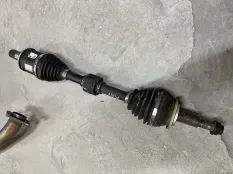 Передний левый привод Toyota Rav4 xa50