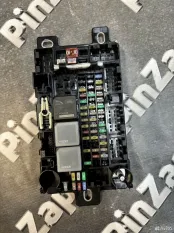 Блок предохранителей jaguar F-pace x761