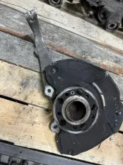 Кулак поворотный правый Mercedes-Benz S-Class W222