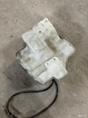 Бачок омывателя LR Discovery 4