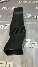 Воздуховод правый на Peugeot Traveller