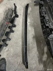 Уплотнитель капота Jeep Wrangler JL 2.0T