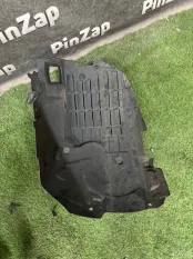 Передний левый подкрылок Land Rover Discovery L462