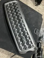 Решетка радиатора LR Range Rover Vogue L405