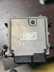 Блок управления двигателем Mercedes-Benz W222