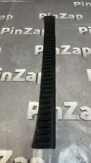 Накладка порога сдвижной двери Peugeot Traveller