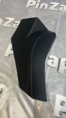 Накладка правая Peugeot Traveller