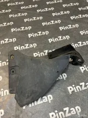 Брызговик передний правый Range Rover Evoque L551