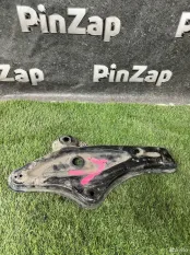 Кронштейн Mercedes W166