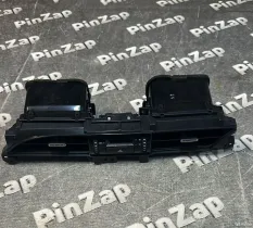 Дефлектор обдува салона Toyota Hilux 8 рест