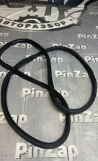 Уплотнитель двери Peugeot Traveller