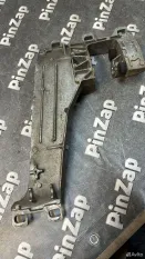 Кронштейн АКПП Range Rover Velar L560