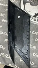 Накладка задней правой стойки Range Rover L494