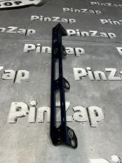 Крепление крыла переднее правое RR L494 SVR