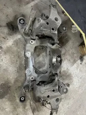 Задний подрамник в сборе Range Rover 4 L405