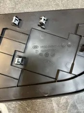 Накладка центральной консоли левая Discovery L462