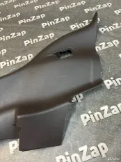 Обшивка стойки Discovery 5 L462