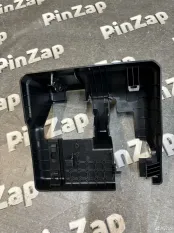 Накладка передняя правая Audi Q7 4M