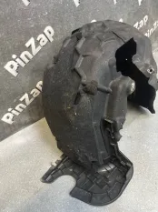 Подкрылок задний левый Audi Q7 4M рестайлинг 2