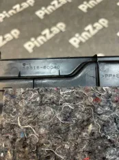 Накладка центральной консоли правая Prado 150