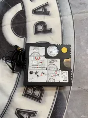 Оригинальный компрессор для подкачки шин BMW