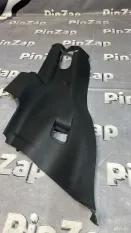 Заглушка стойки задняя левая Land Rover L462