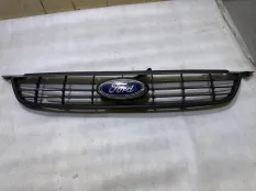 Решетка радиатора Ford Focus 2