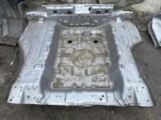 Пол багажника Hyundai Accent