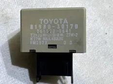 Реле указателя поворота Toyota Camry V40
