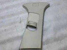 Обшивка стойки правая Ford Focus