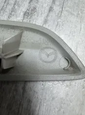 Крышка форсунки омывателя левая Mazda Mazda 3