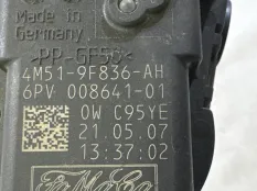 Педаль газа Ford Focus