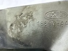 Петля капота правая Ford Focus