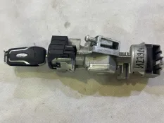 Замок зажигания Ford Focus