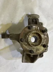 Кулак поворотный Ford Focus