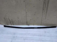 Уплотнительная резинка стекла Volkswagen Jetta 6