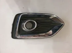 Окантовка птф передняя правая Hyundai Solaris 2